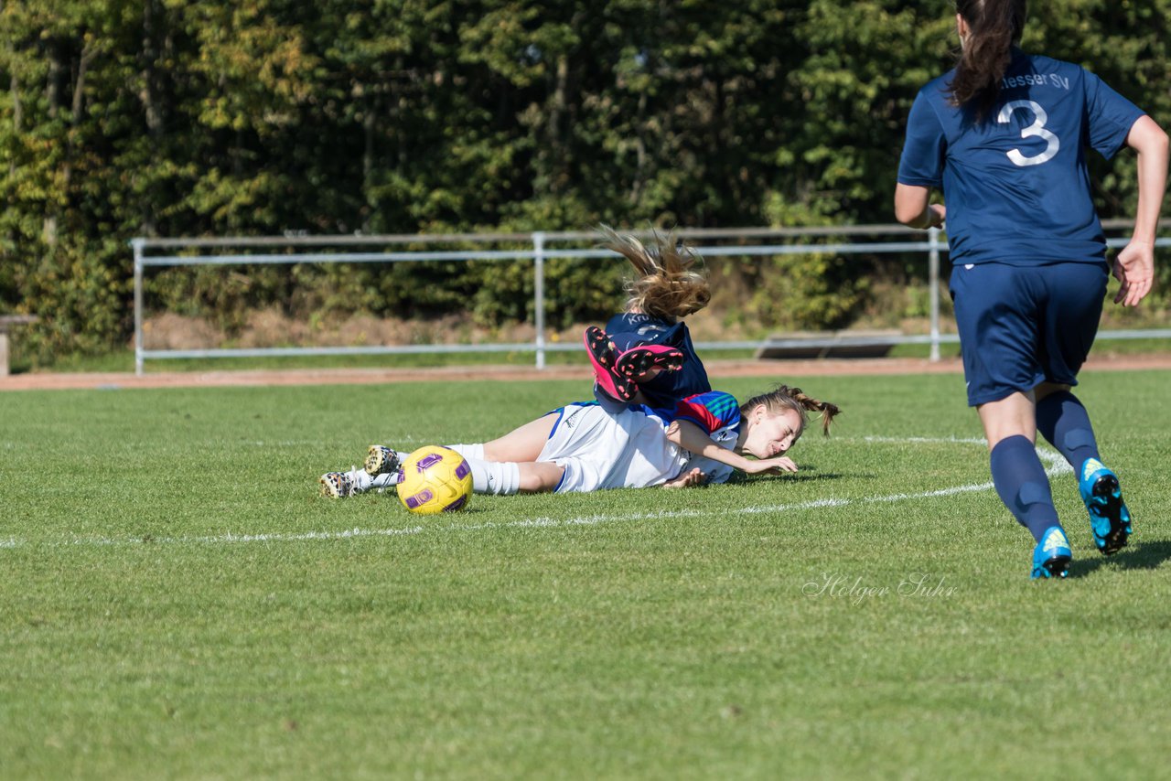 Bild 200 - B-Juniorinnen Krummesser SV - SV Henstedt Ulzburg : Ergebnis: 0:3